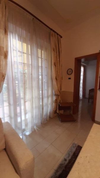 2Br For Rent Pazari Central Rented Expats In Albania